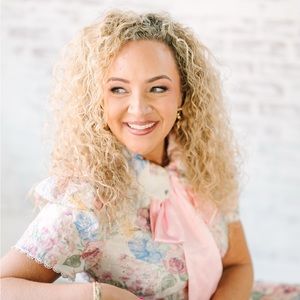 Meet your Posher, Kelly